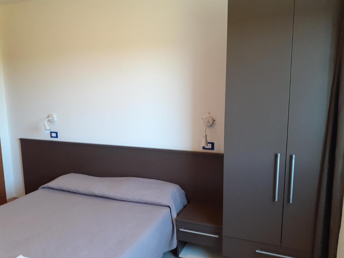 Hotel Solaria Marina Romea Zewnętrze zdjęcie
